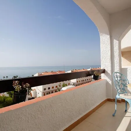 Maclo Fantastic Panoramic Views 圣波拉