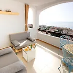 Maclo Fantastic Panoramic Views Apartament
